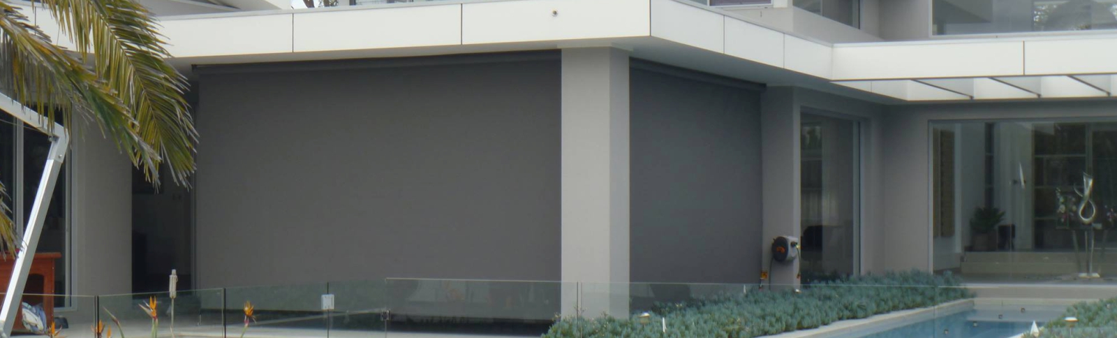 zipscreen straight drop awning blind